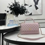 Chanel Size: 19cm*23cm*28cm Model: AS2215/92990/92991
