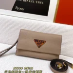 prada Crossbody Size:25x16cm 2121