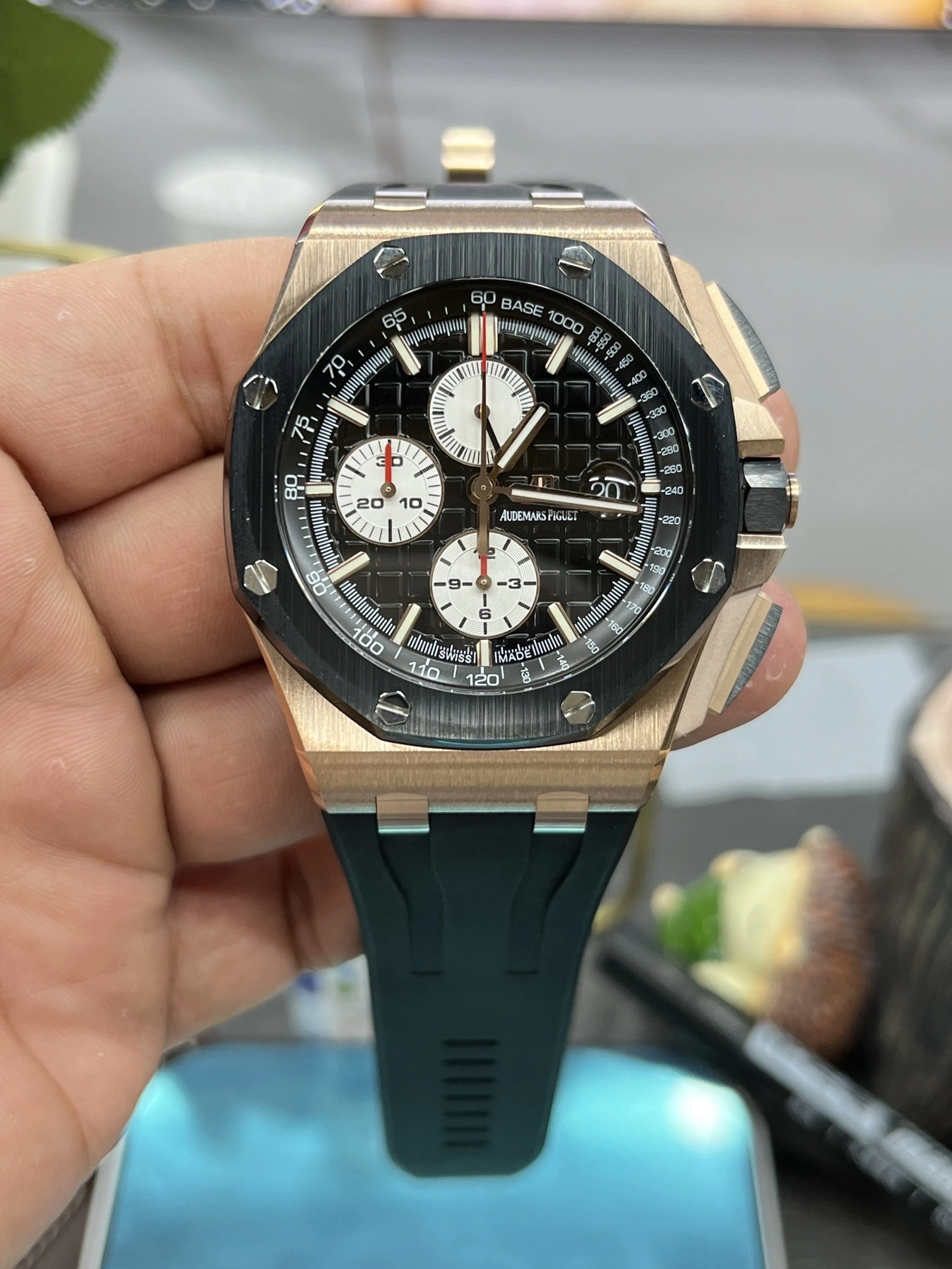 d3befae3ad8322d21e7da49bf26d3b20-1.webp AP Royal Oak Offshore 26400 series Super Clone 44MM - Image 1
