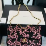 Chanel lambskin Size: 20cm
