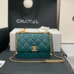 CHANEL Model: AS2615# Size: 12X19X8Cm