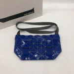 Miyake Life Size: 34*21*11.5CM