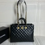 CHANEL palm pattern Size: 35*30*13 Style: 8007