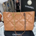CHANEL Model number: AS3660 Size: 38*28*14