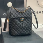 CHANEL Model: 91121# Size: 28X23X13CM