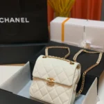 Chanel Model: AP2303 Size: 17cmX9.5cmX8cm
