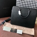 BV Briefcase Size: 39cm Black