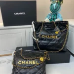 Chanel Model: 8828 Size: 30*27*7 40*33*8