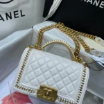CHANEL Size: 20