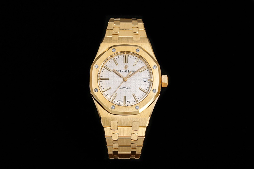 f57bb75658b7e9409e41fdd982ba4497-1.webp AP Royal Oak 15550/15451 Series 37MM - Image 1