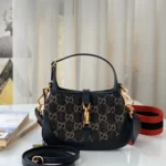 Model:685127 Size:19*13*3cm